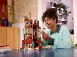 LEGO Harry Potter The Burrow Collectors Edition copia