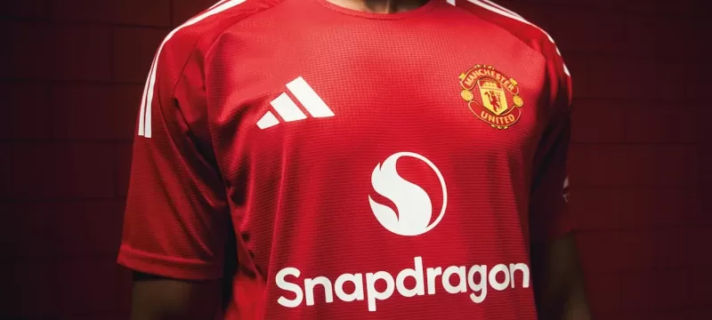 Manchester United y Snapdragon AR logo