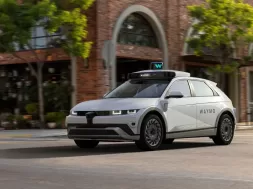 Hyundai IONIQ 5 Waymo