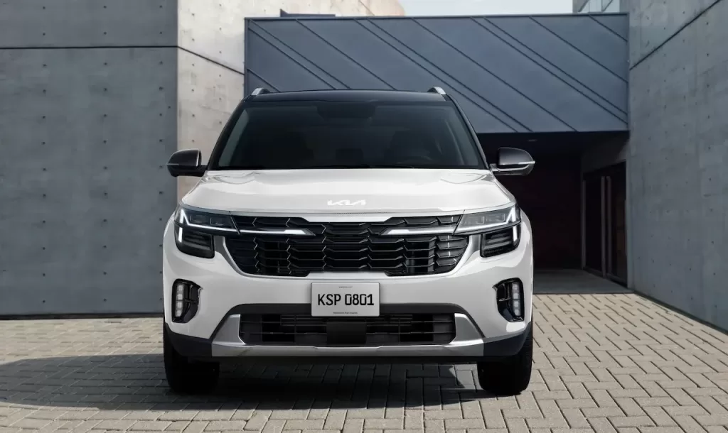 Kia Seltos 2025 frente
