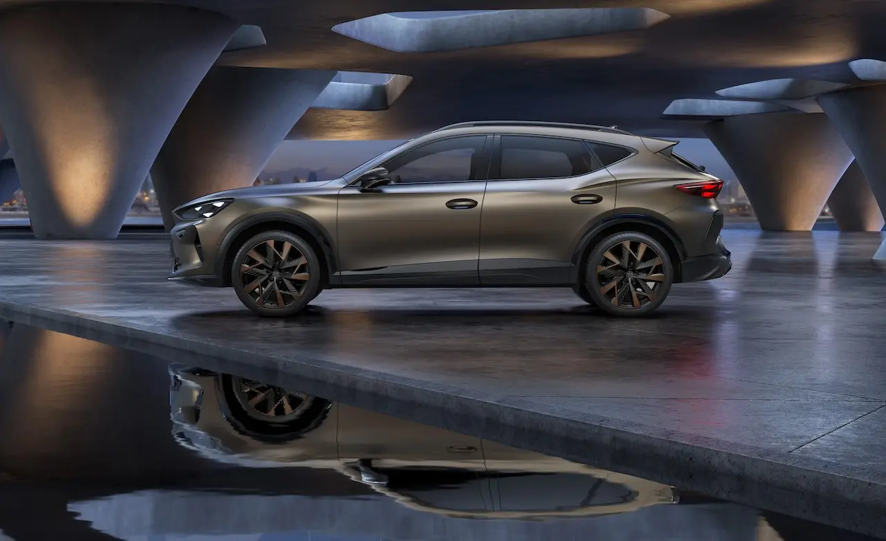 Nuevo CUPRA Formentor lateral