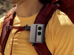 Infinix ZERO Series Mini Tri-Fold Concept Device mochila