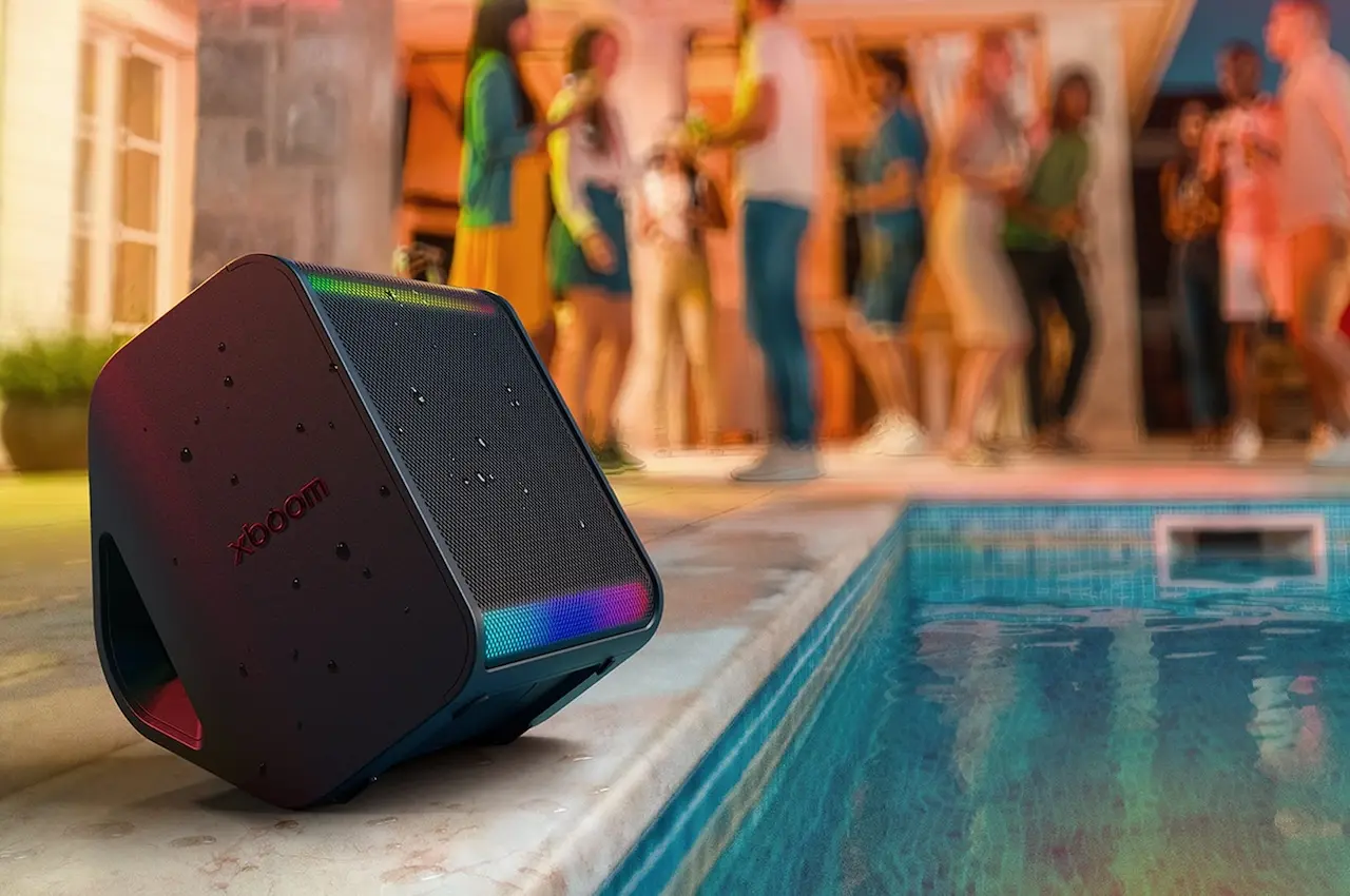 LG xboom Stage 301 by william