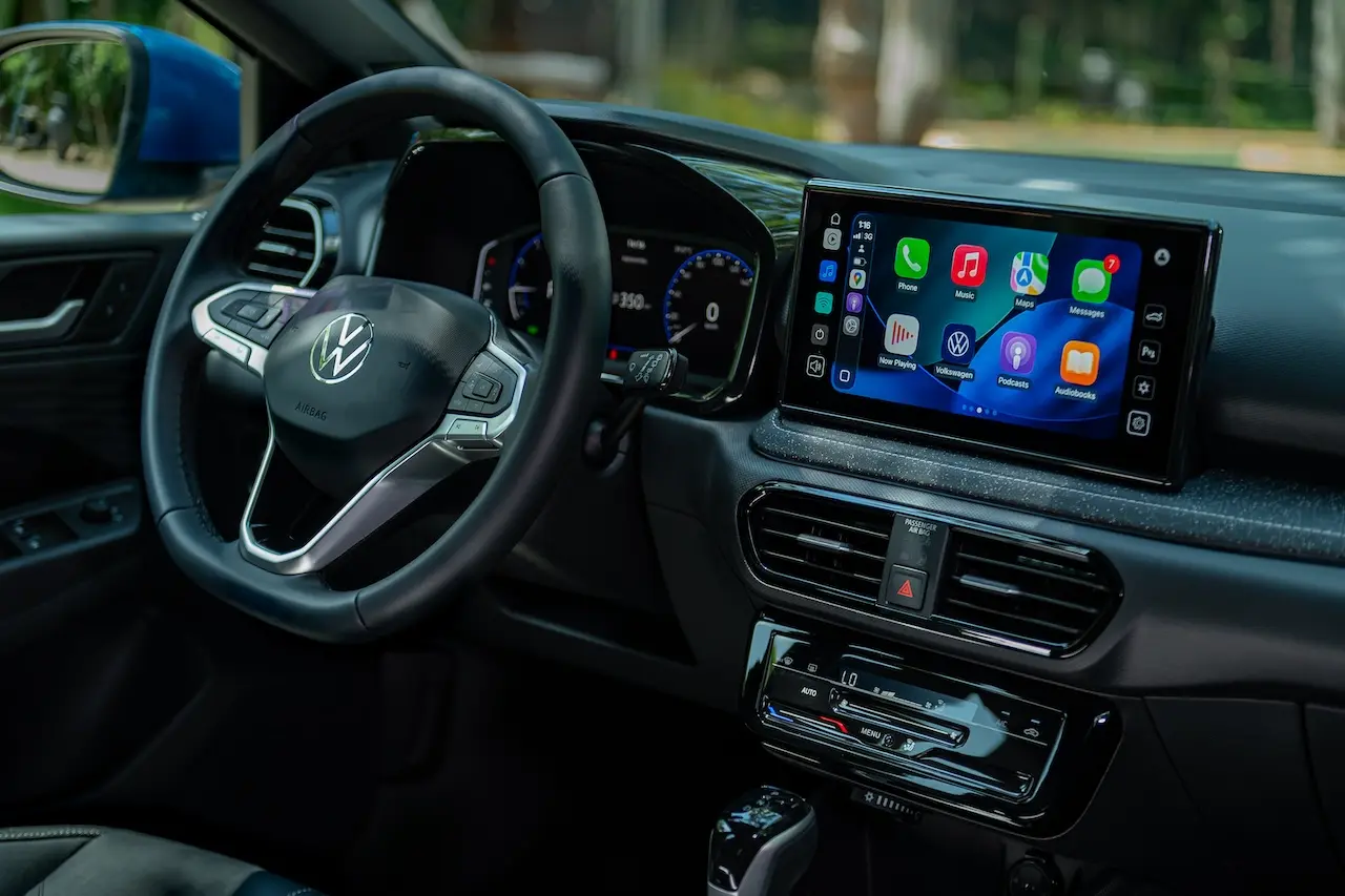 Volkswagen Tera interior