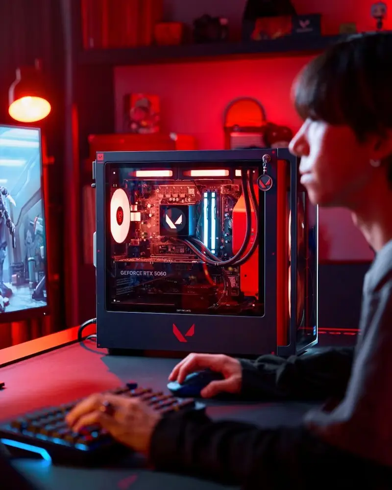 OMEN 35L VALORANT Limited Edition HP