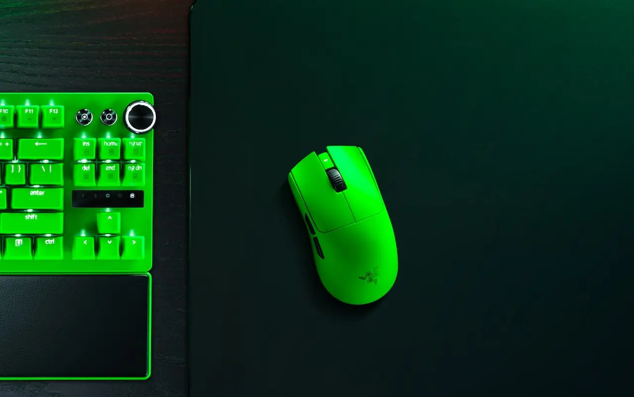 Viper V3 Pro Esports Green Edition