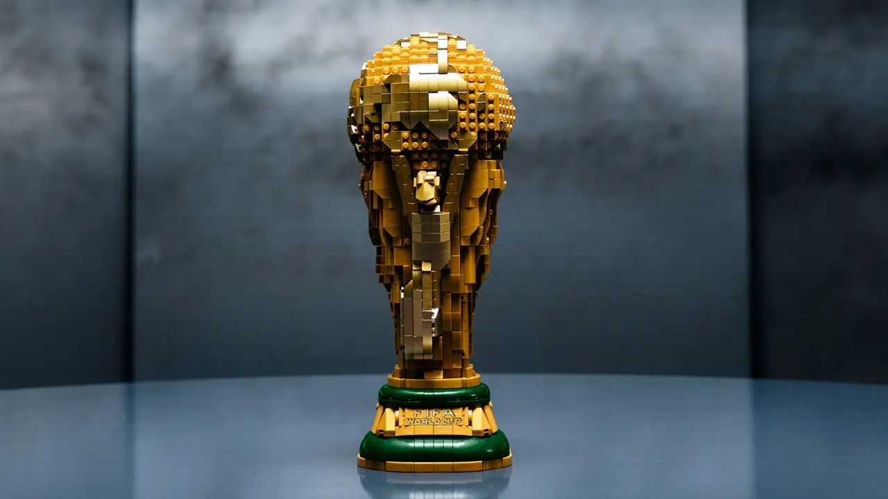 LEGO presenta el Trofeo Oficial de la Copa Mundial de la FIFA y este es su precio
