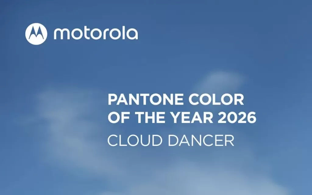 Motorola PANTONE 11-4201 Cloud Dancer