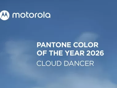 Motorola PANTONE 11-4201 Cloud Dancer