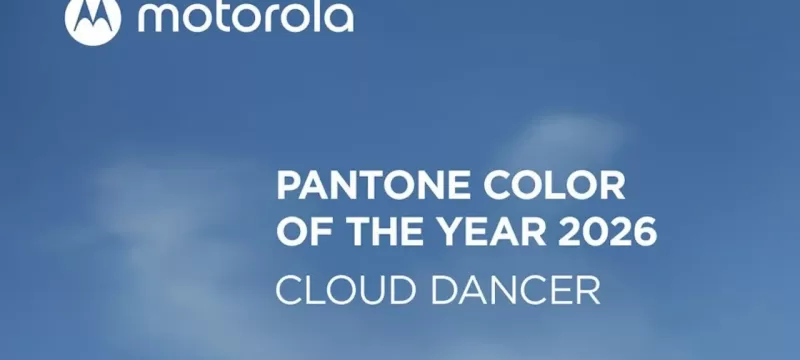 Motorola PANTONE 11-4201 Cloud Dancer