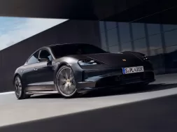 Porsche Taycan 4S Black Edition 2025