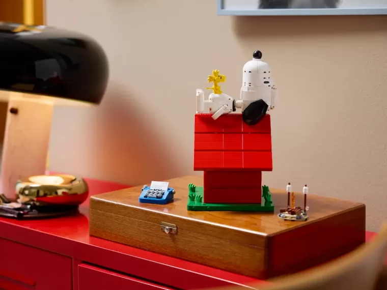 LEGO Peanuts La Casita de Snoopy