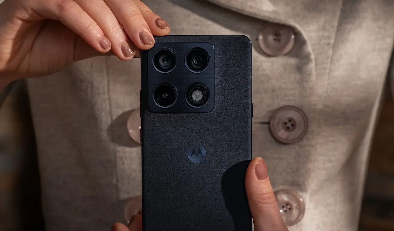 Motorola Signature Carbon camaras