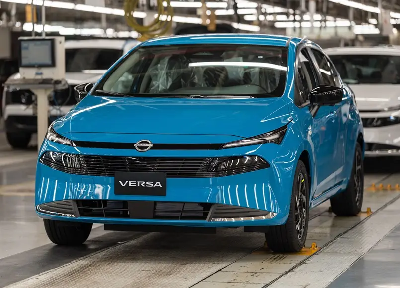 Nissan Versa 2026 tendrá un nuevo diseño y ya inicia producción en México