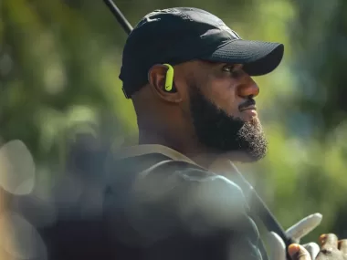 Powerbeats Pro_ 2 Nike Special Edition Lebron James