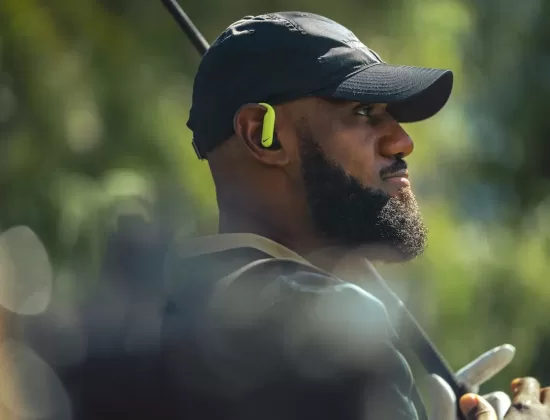Powerbeats Pro_ 2 Nike Special Edition Lebron James