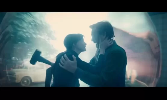 Trailer The End of Oak Street