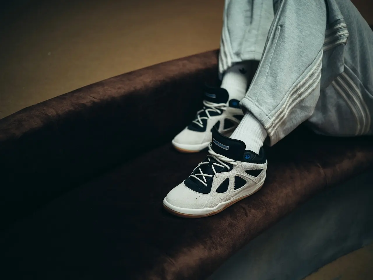 Los tenis BadBo 1.0 de adidas y Bad Bunny están de regreso en este color
