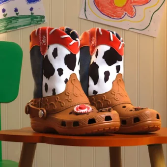 Bota Crocs Jessie Toy Story 5