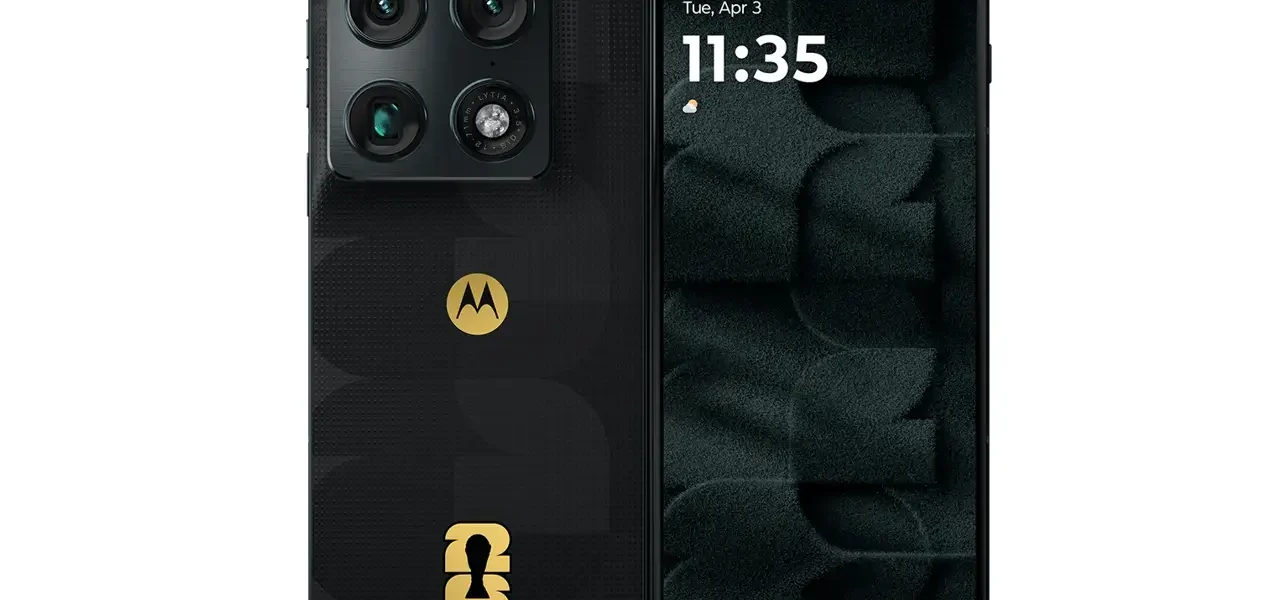 Motorola razr fold FIFA World Cup 26 Collection