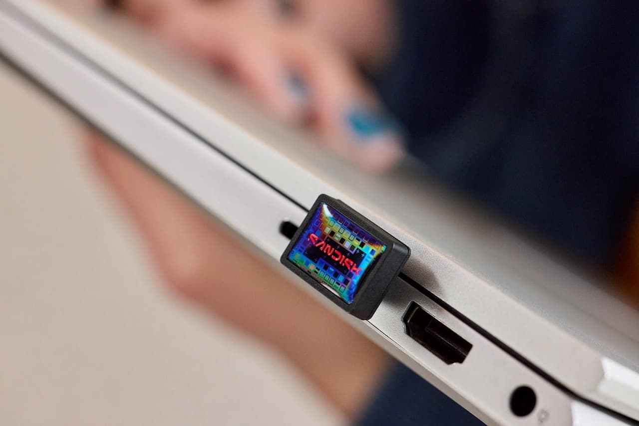 Sandisk Extreme Fit la memoria USB con 1TB más compacta del mundo en ...
