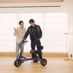 dashmoto y Atlassian Williams F1 Team presentan su nuevo scooter eléctrico dash 3 Williams edition