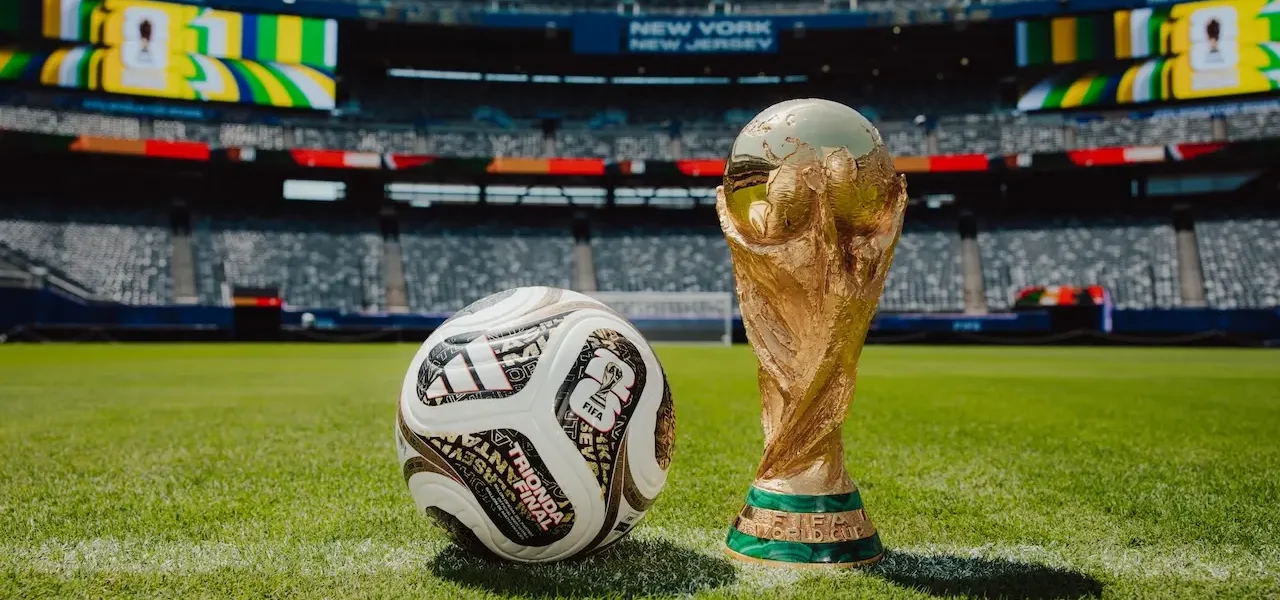 adidas TRIONDA FINAL el balón para la final de la Copa Mundial de la FIFA 26 TRIONDA FINAL